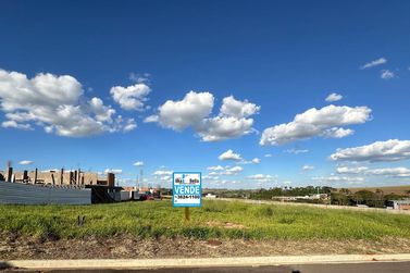 Terreno &agrave; venda - 