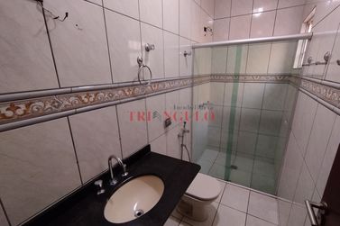 Casa &agrave; venda - 144m&sup2; - ZONA III