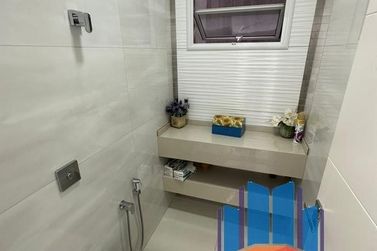 Casa &agrave; venda - 267m&sup2; - Ecoville Residence