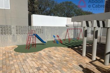 Apartamento para alugar - 100m&sup2; - Zona I