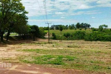 Ch&aacute;cara &agrave; venda - 2005m&sup2; - Centro
