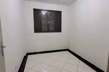 Apartamento &agrave; venda - 75m&sup2; - Zona I