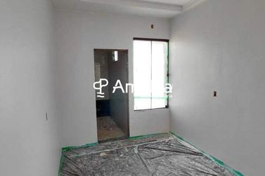 Casa &agrave; venda - 65m&sup2; - Primavera