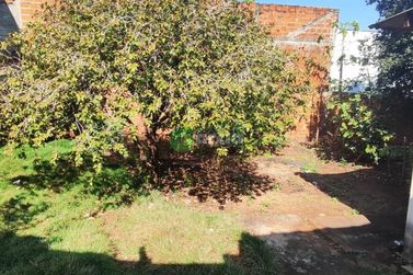 Casa &agrave; venda - 100m&sup2; - Zona I-A