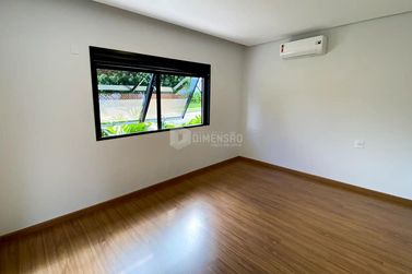 Casa &agrave; venda - 229m&sup2; - Condom&iacute;nio Central Park