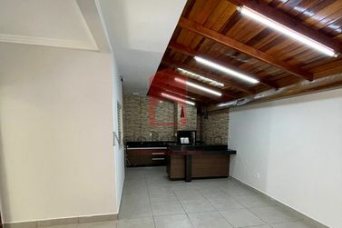 Casa &agrave; venda - 150m&sup2; - Jardim Floren&ccedil;a