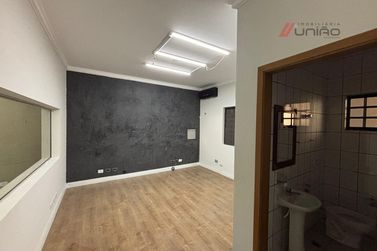 Sal&atilde;o Comercial para alugar - Zona I