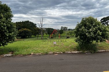 Terreno &agrave; venda - 246m&sup2; - Parque Residencial Metropolitano