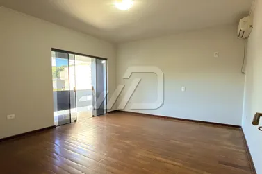 Sobrado &agrave; venda - 376m&sup2; - Zona I