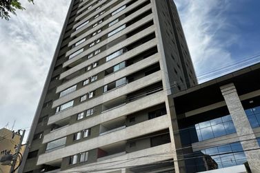 Apartamento &agrave; venda - 143m&sup2; - Zona I