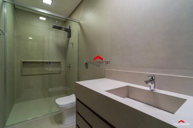 Casa &agrave; venda - 432m&sup2; - Euro Park Residence