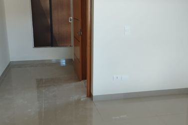 Casa &agrave; venda - 128m&sup2; - Jardim Colibri