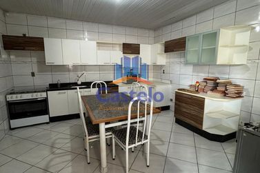 Casa para alugar - 100m&sup2; - .