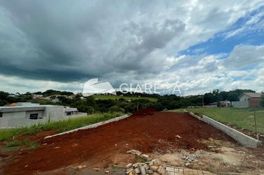 Terreno &agrave; venda - 360m&sup2; - CENTRO