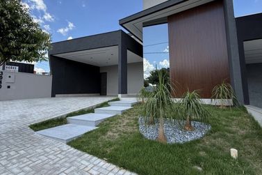 Casa &agrave; venda - 190m&sup2; - Jardins de Versailles