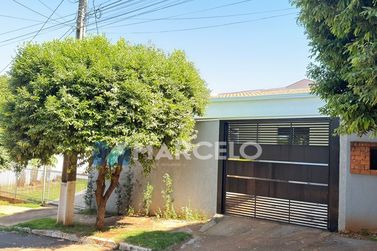 Casa &agrave; venda - 100m&sup2; - Zona VI