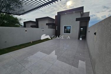 Casa &agrave; venda - 61m&sup2; - JARDIM PARIZOTTO