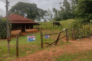 Ch&aacute;cara &agrave; venda - Gleba Patrim&ocirc;nio