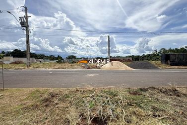 Terreno &agrave; venda - Parque Residencial Santa Cecilia