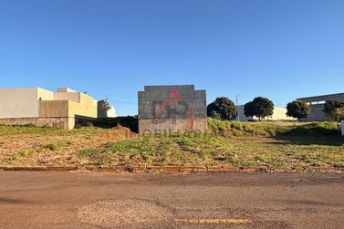 Terreno &agrave; venda - 220m&sup2; - Parque Residencial Metropolitano