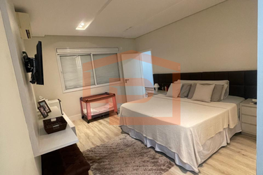 Casa &agrave; venda - 314m&sup2; - Jardim Petr&oacute;polis