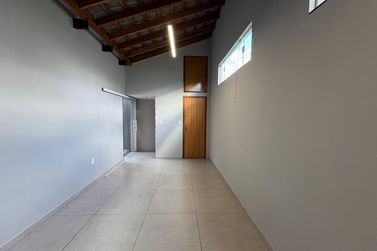 Casa &agrave; venda - 115m&sup2; - Jardim Novo Mil&ecirc;nio