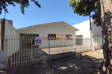 Casa para alugar - 111m&sup2; - JARDIM TROPICAL