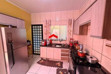 Casa &agrave; venda - 90m&sup2; - Jardim Real