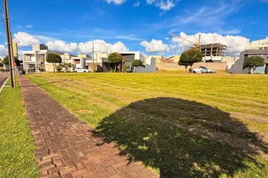 Terreno &agrave; venda - 369m&sup2; - Parque Residencial Interlagos