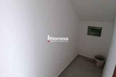 Sal&atilde;o Comercial para alugar - 70m&sup2; - Zona V