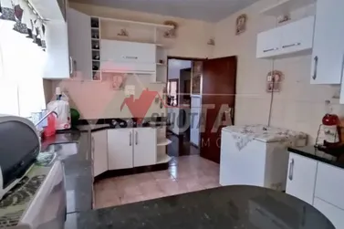 Casa &agrave; venda - Zona I-A