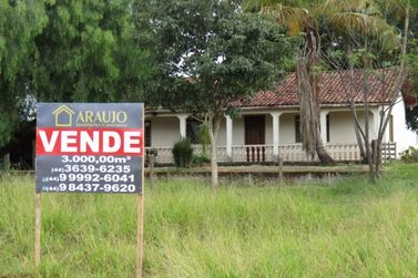 Terreno &agrave; venda - 3000m&sup2; - Centro