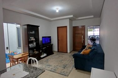 Casa &agrave; venda - 120m&sup2; - Jardim Caravelle