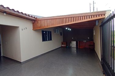Casa &agrave; venda - 100m&sup2; - Serra dos Dourados