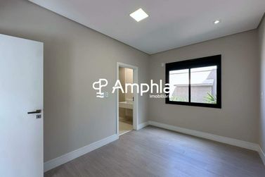 Casa &agrave; venda - 230m&sup2; - Recanto Tropical