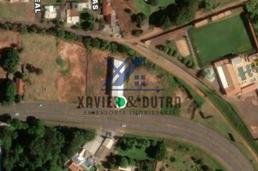 Sal&atilde;o Comercial para alugar - 640m&sup2; - Zona Armaz&eacute;m