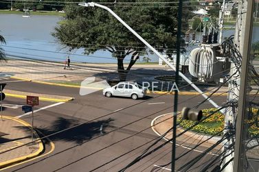 Sala Comercial &agrave; venda - 55m&sup2; - CENTRO