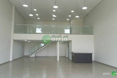 Sal&atilde;o Comercial para alugar - 240m&sup2; - Parque Colina Verde