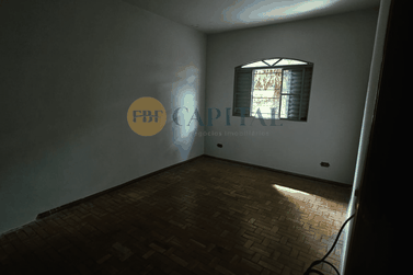 Casa &agrave; venda - 490m&sup2; - Zona V
