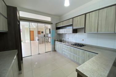 Casa para alugar - Zona II