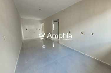 Casa &agrave; venda - 49m&sup2; - Cascavel Velho