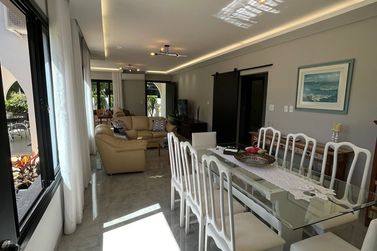 Casa &agrave; venda - 307m&sup2; - Zona I-a