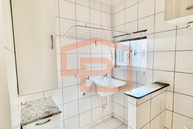 Apartamento para alugar - 52m&sup2; - Alto da Paran&aacute;