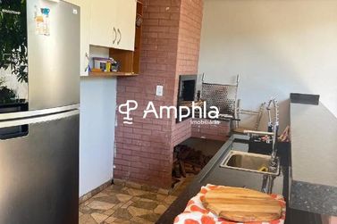 Casa &agrave; venda - 432m&sup2; - JD PANCERA