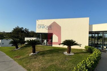 Casa &agrave; venda - 154m&sup2; - Paysage Unique Condom&iacute;nio