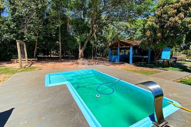 Ch&aacute;cara &agrave; venda - 160m&sup2; - Jardim Pac&iacute;fico