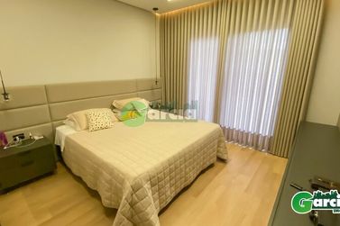 Casa &agrave; venda - 276m&sup2; - -