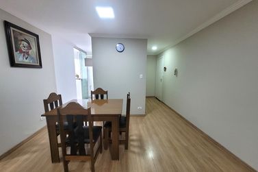 Apartamento para alugar - 76m&sup2; - Zona II