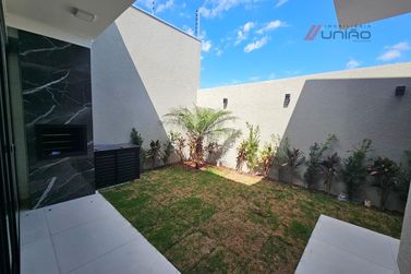Casa &agrave; venda - 110m&sup2; - Jardim Cima