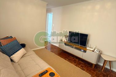 Apartamento &agrave; venda - 47m&sup2; - Zona III